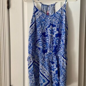 Lilly Pulitzer Blue and White Patterned Romper size Large